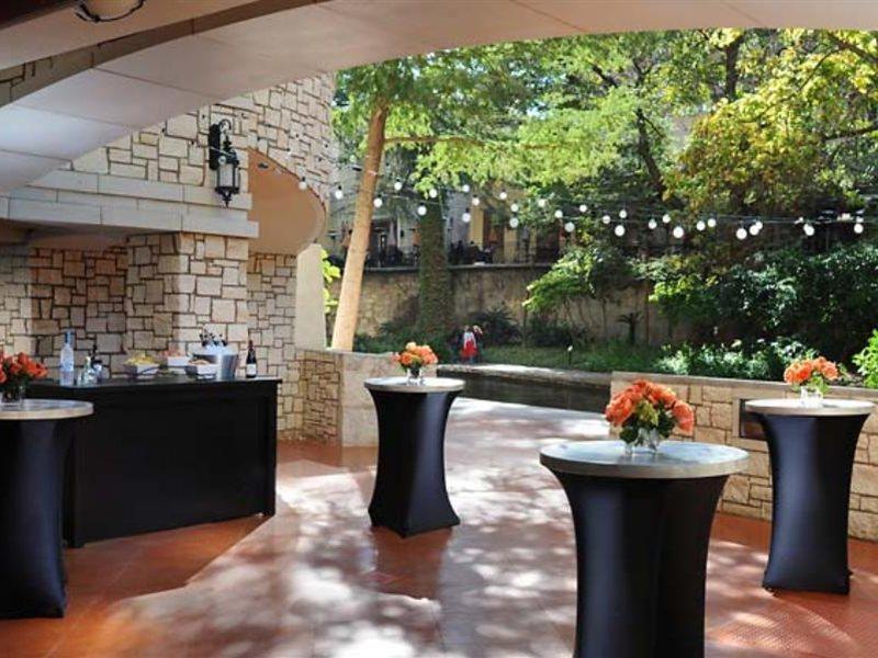 Hotel Courtyard By Marriott San Antonio Riverwalk Exterior foto